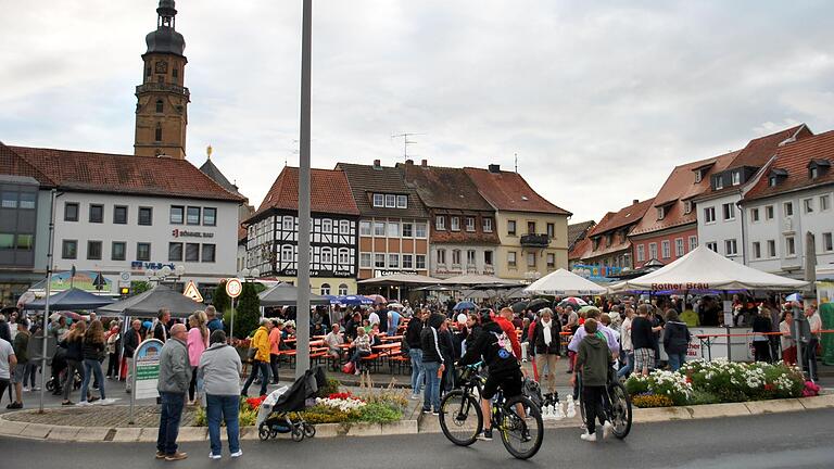 Sommerzauber in Bad Königshofen: Der Regen hörte rechtzeitig auf.