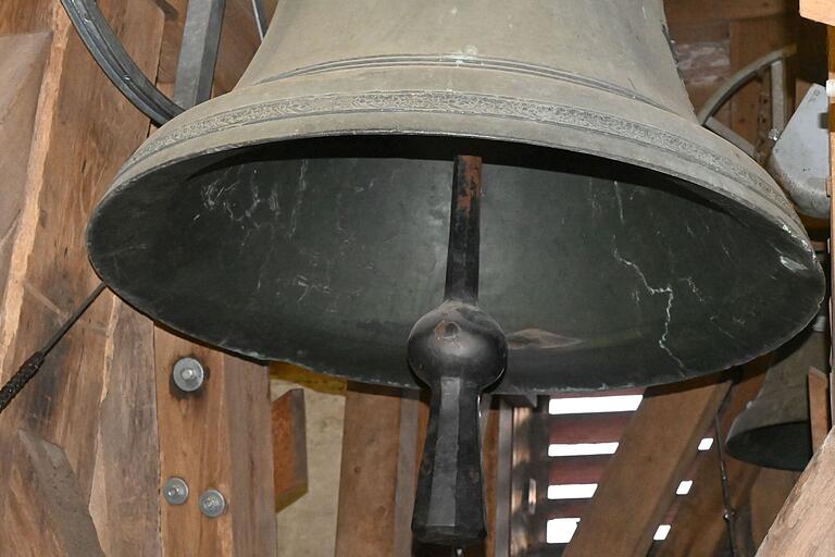 Überall in Schallfeld zu hören.