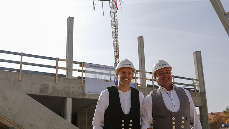 Waren für den Richtspruch zuständig: Albert Köberlein und Wolfgang Holleber (v.l.n.r.). Waren für den Richtspruch zuständig: Albert Köberlein und Wolfgang Holleber (v.l.n.r.).