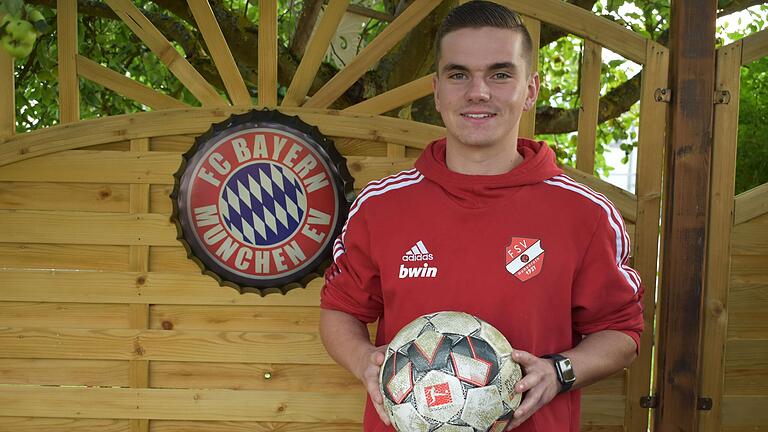 Fabian Mainberger ist ein großer Fan des FC Bayern München, aber ein noch größerer seines Heimatvereins FSV Hohenroth. Mit der Fußballmannschaft des FSV, aktuell Tabellenführer in der A-Klasse&nbsp;Rhön 3, verfolgt der 21-Jährige in dieser Saison große Ziele.