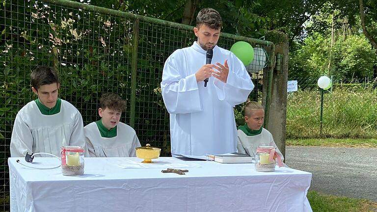 Tiersegnungs-Gottesdienst in Reupelsdorf.