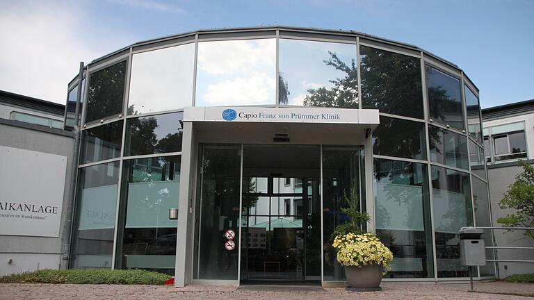 Aus Capio wird Unsere Stadtklinik: Die Franz-von-Prümmer-Klinik in Bad Brückenau bekommt wie zwei Schwester-Häuser in Niedersachsen neue Eigentümer. Aus Capio wird Unsere Stadtklinik: Die Franz-von-Prümmer-Klinik in Bad Brückenau bekommt wie zwei Schwester-Häuser in Niedersachsen neue Eigentümer.
