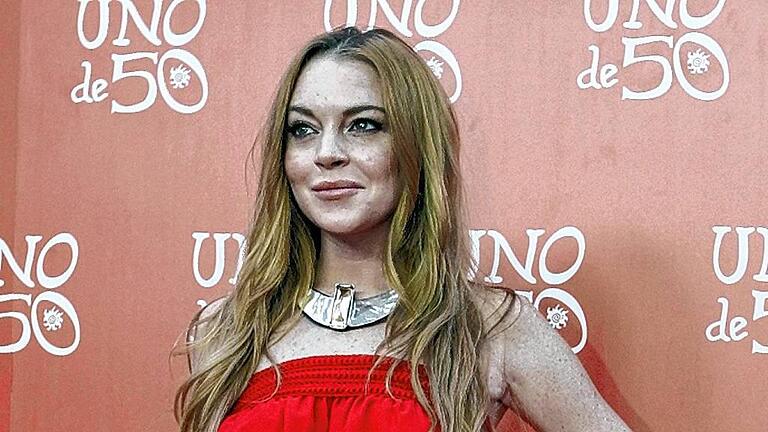 Lindsay Lohan turns 30       -  Lindsey Lohan