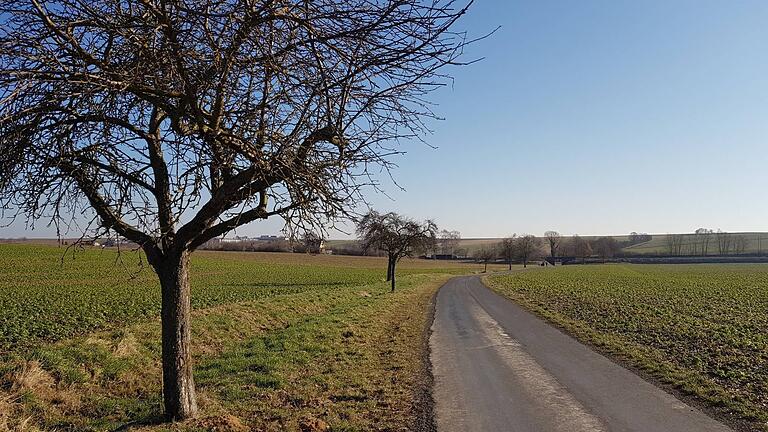 Bei gutem Wetter ist die Strecke für jeden geeignet, bei schlechtem Wetter sollte man aber geübt im Laufen sein. Bei gutem Wetter ist die Strecke für jeden geeignet, bei schlechtem Wetter sollte man aber geübt im Laufen sein.