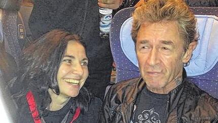 Strahlender Fan: Bianca Voggenauer durfte Peter Maffay anhimmeln.