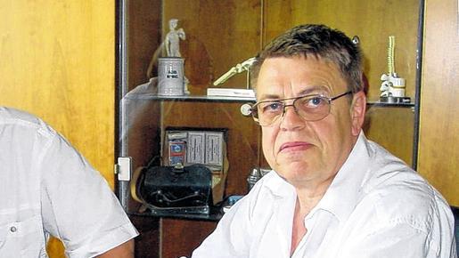 Hausarzt vor Ort: Der Obbacher Landarzt Gerhard Müller organisierte die hausärztliche Versorgung in der Gemeinde Euerbach neu. Für die fernere Zukunft malte er bei einem Informationsnachmittag ein düsteres Bild der medizinischen Versorgung auf dem Land.