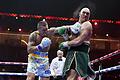 Boxen: Fury - Usyk       -  Die Boxwelt fiebert auf den Rückkampf zwischen Tyson Fury (r)  und Oleksandr Usyk hin