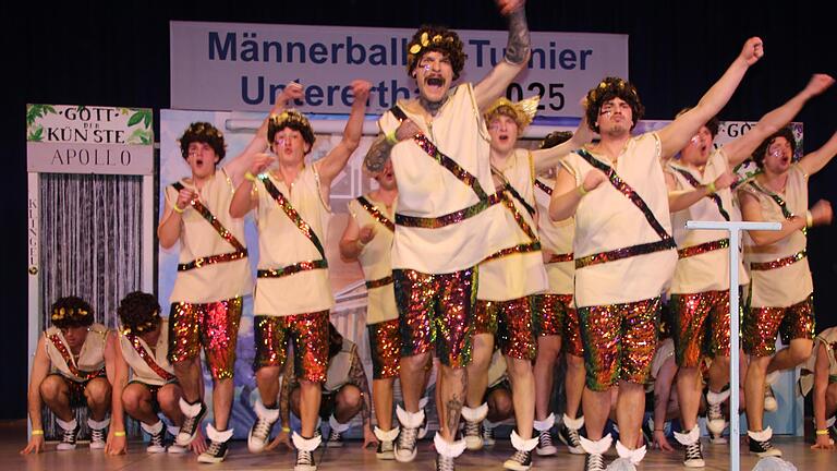 Das Männerballett aus Wiesentheid erreichte Platz zwei.       -  Das Männerballett aus Wiesentheid erreichte Platz zwei.