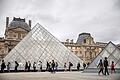 Louvre.jpeg       -  Im Louvre in Paris geht das Licht am Abend früher aus als gewohnt.
