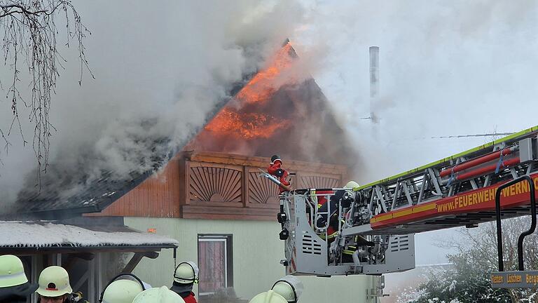 Besonders gefordert waren die Wernecker Feuerwehrleute unter anderem beim Dachstuhlbrand im Januar 2023 in Eckartshausen.