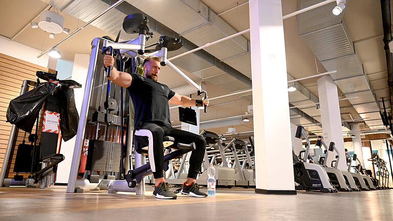 Haben Mitglieder den Vertrag vor dem 8. März 2020 abgeschlossen, können Fitnessstudio-Betreiber von der Gutscheinlösung Gebrauch machen. Haben Mitglieder den Vertrag vor dem 8. März 2020 abgeschlossen, können Fitnessstudio-Betreiber von der Gutscheinlösung Gebrauch machen.