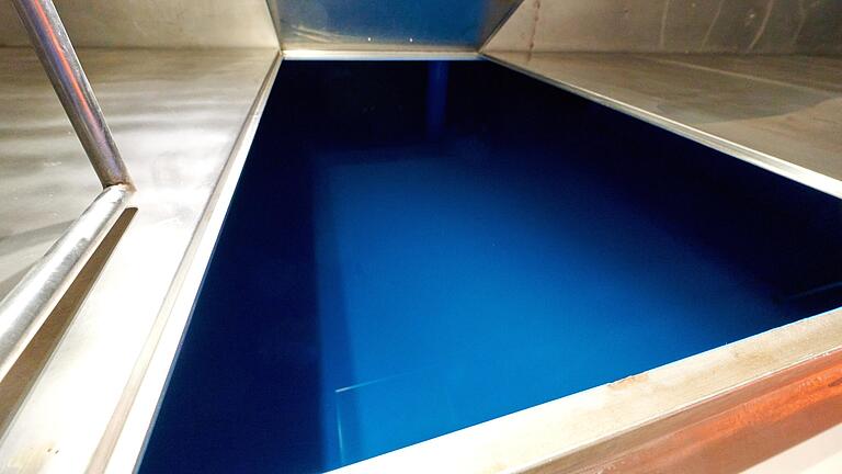 Am 28. Januar wird die Chlorung des Wassers im Hochbehälter Hergolshausen eingestellt, um gezieltere Keimuntersuchungen machen zu können. Es gilt dann wieder ein Abkochgebot für das Trinkwasser im Versorgungsgebiet. Am 28. Januar wird die Chlorung des Wassers im Hochbehälter Hergolshausen eingestellt, um gezieltere Keimuntersuchungen machen zu können. Es gilt dann wieder ein Abkochgebot für das Trinkwasser im Versorgungsgebiet. 