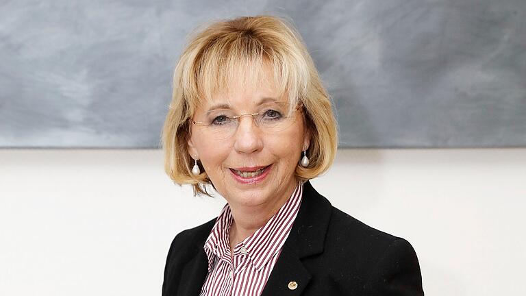 Maria von Welser wird 75.jpeg       -  Maria von Welser gründete und moderierte das erste Frauenjournal im deutschen Fernsehen 'ML Mona Lisa'.