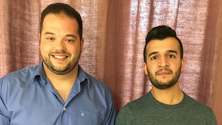 Kerim Erdem (rechts) wurde zum Bezirksschülersprecher der Beruflichen Schulen in Unterfranken gewählt. Sein Stellvertreter ist Jwan Khalo. Kerim Erdem (rechts) wurde zum Bezirksschülersprecher der Beruflichen Schulen in Unterfranken gewählt. Sein Stellvertreter ist Jwan Khalo.