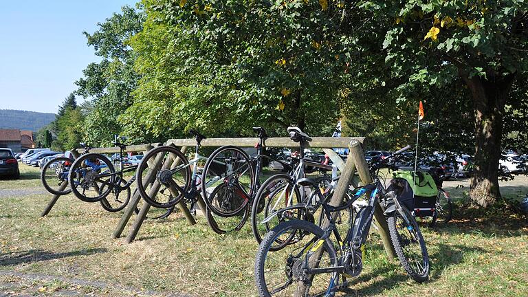 Impressionen vom Sportplatz der DJK Kothen - Impressionen vom Sportplatz der DJK Kothen Impressionen vom Sportplatz der DJK Kothen - Impressionen vom Sportplatz der DJK Kothen