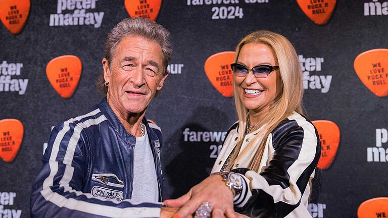 Peter Maffay tourt das letzte Mal 2024       -  Peter Maffay, Sänger, stellt im Music Store seine letzte große Tour mit dem Namen „Farewell Tour 2024“ (Abschiedstour) zusammen mit Anastacia, US-amerikanische Sängerin, vor.