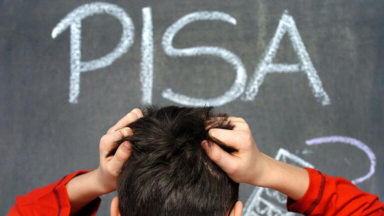 Pisa-Studie.jpeg       -  Bei der Pisa-Studie schnitten deutsche Schüler schlecht ab. Zahlen speziell für Bayern gibt es nicht.