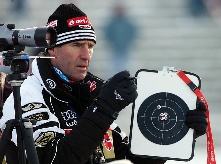 Olympiasieger Frank Ullrich gilt als Sport-Idol in Thüringen. Unser Bild zeigt ihn 2008 als Biathlon-Bundestrainer beim Weltcup in Oberhof. Olympiasieger Frank Ullrich gilt als Sport-Idol in Thüringen. Unser Bild zeigt ihn 2008 als Biathlon-Bundestrainer beim Weltcup in Oberhof.