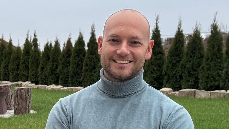 Benjamin von Malek aus Marktbreit (Lkr. Kitzingen) ist es wichtig, dass seine Kinder respektvoll mit ihren Mitmenschen umgehen. Benjamin von Malek aus Marktbreit (Lkr. Kitzingen) ist es wichtig, dass seine Kinder respektvoll mit ihren Mitmenschen umgehen.