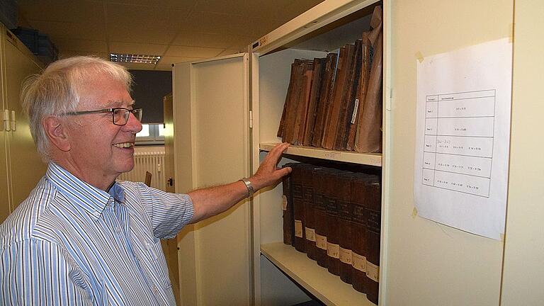 Von 1991 bis Ende des vergangenen Jahres fungierte Werner Fella als Archivpfleger der Stadt Gemünden. Von 1991 bis Ende des vergangenen Jahres fungierte Werner Fella als Archivpfleger der Stadt Gemünden.