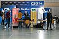 Weil coronabedingt kein Publikum beim CSU-Starkbieranstich in die Kürnacher Höllberghalle (Lkr. Würzburg) durfte, engagierte der CSU-Kreisverband eine Produktionsfirma, um das Fest aufzuzeichnen und es im Lokalfernsehen zu übertragen.&nbsp;