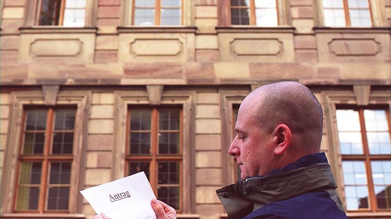 Die Stadtverwaltung im Rathaus (unser Bild) ist eine wichtige Anlaufstation für Bürger. Ihre vielfältigen Aufgaben machen die Stadt auch zu einem wichtigen Arbeitgeber vor Ort.