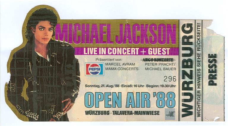 Ein Originalticket für das Konzert von Michael Jackson in Würzburg. Ein Originalticket für das Konzert von Michael Jackson in Würzburg.