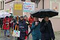 Trotz Regenwetter nahmen 40 Frauen und Männer an der Demonstration teil.