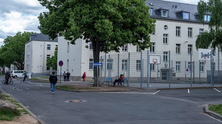 Die Erstaufnahme wird zum vorübergehenden Ankerzentrum.