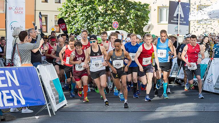 Der Start zum 19. Würzburger Stadtmarathon. Die 20. Auflage soll nun im Jahr 2021 stattfinden.