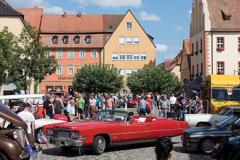 Beim Stadtfest in Gerolzhofen werden am Sonntag wieder viele Oldtimer in der historischen Altstadt zu sehen sein.