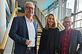 Frank Helmerich (rechts) ist Spitzenkandidat der unterfränkischen Freien Wähler für die Bundestagswahl. Das Bild beim Parteitag in Amberg zeigt ihn mit den Bezirksvorsitzenden Anna Stolz und Thomas Zöller.