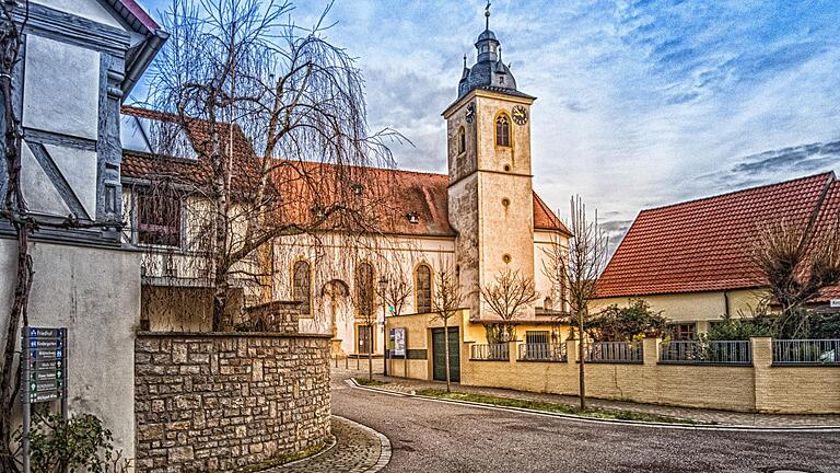 Die Kirche von Untereisenheim.