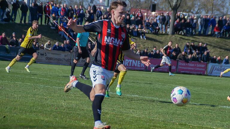 Vom TSV Aubstadt zum FC 05 Schweinfurt: Leonard Langhans.