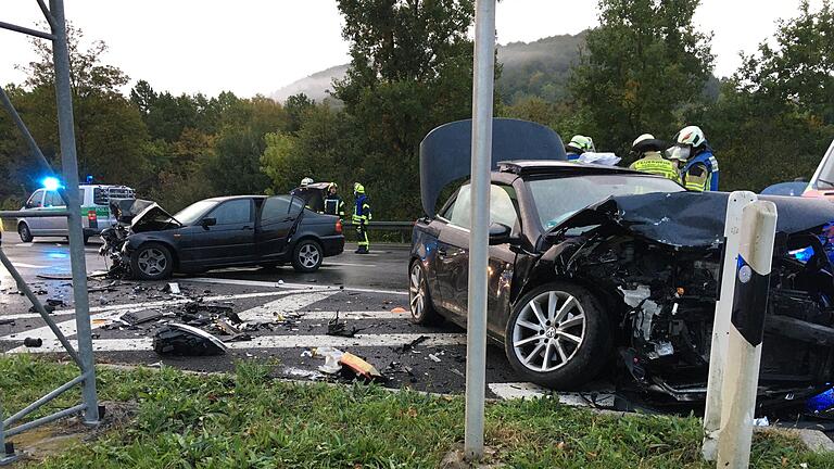 ham-rr-Unfall-3 - Die kurz hintereinander folgenden Einmündungen an der B287 haben immer wieder zu Verwechslungen und so zu Unfällen geführt. ham-rr-Unfall-3 - Die kurz hintereinander folgenden Einmündungen an der B287 haben immer wieder zu Verwechslungen und so zu Unfällen geführt.