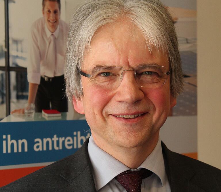 Rainer Wiederer, unterfränkischer Bezirkspräsident und Vorstandssprecher der VR-Bank Würzburg. Rainer Wiederer, unterfränkischer Bezirkspräsident und Vorstandssprecher der VR-Bank Würzburg.