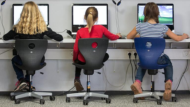 In Kitzingens Schulen fehlt es häufig noch immer an digitaler Infrastruktur. In Kitzingens Schulen fehlt es häufig noch immer an digitaler Infrastruktur.
