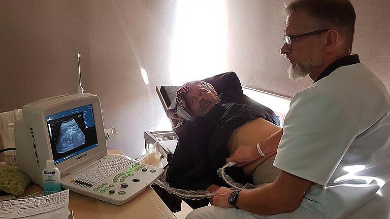 Aus Spendenmitteln konnten die Ärzte für Zahlé ein Ultraschallgerät mit drei Schallköpfen für 5200 Euro beschaffen.