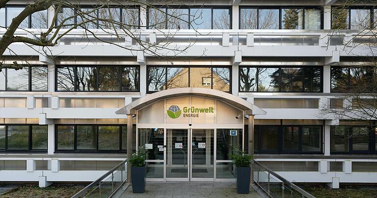 Kunden des Stromanbieters Stromio - hier der Firmensitz im rheinischen Kaarst - erhalten ihre Elektrizität nach Angaben der Netzbetreiber seit Mittwoch vom örtlichen Grundversorger. Kunden des Stromanbieters Stromio - hier der Firmensitz im rheinischen Kaarst - erhalten ihre Elektrizität nach Angaben der Netzbetreiber seit Mittwoch vom örtlichen Grundversorger. 
