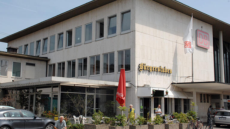 Die Würzburger 'Bügerstuben' am Hauptbahnhof anno 2007.