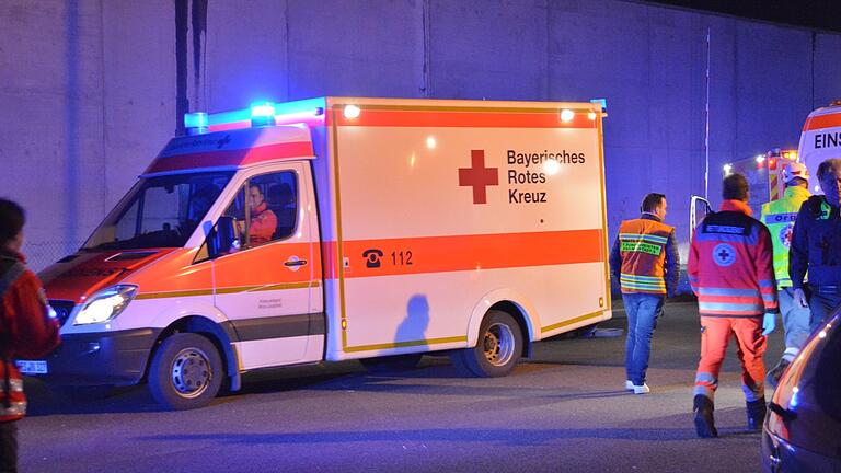 Der Großeinsatz von Rettungskräften am Samstagabend an der Disco Pinoccio in Bad Neustadt beschäftigt nun auch die Staatsanwaltschaft in Schweinfurt. Der Großeinsatz von Rettungskräften am Samstagabend an der Disco Pinoccio in Bad Neustadt beschäftigt nun auch die Staatsanwaltschaft in Schweinfurt.