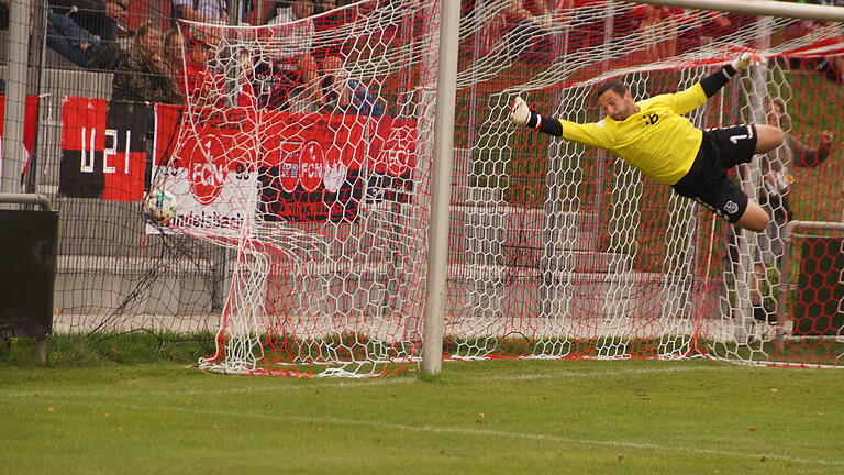 Der TSV Aubstadt hat knapp den Sieg gegen den 1. FC Nürnberg II verpasst. Der Ausgleich des Gegners fiel in der Nachspielzeit.