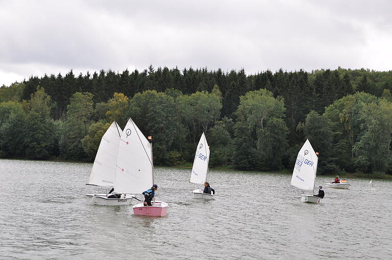 Segelausbildung auf dem Ellertshäuser See. Segelausbildung auf dem Ellertshäuser See.