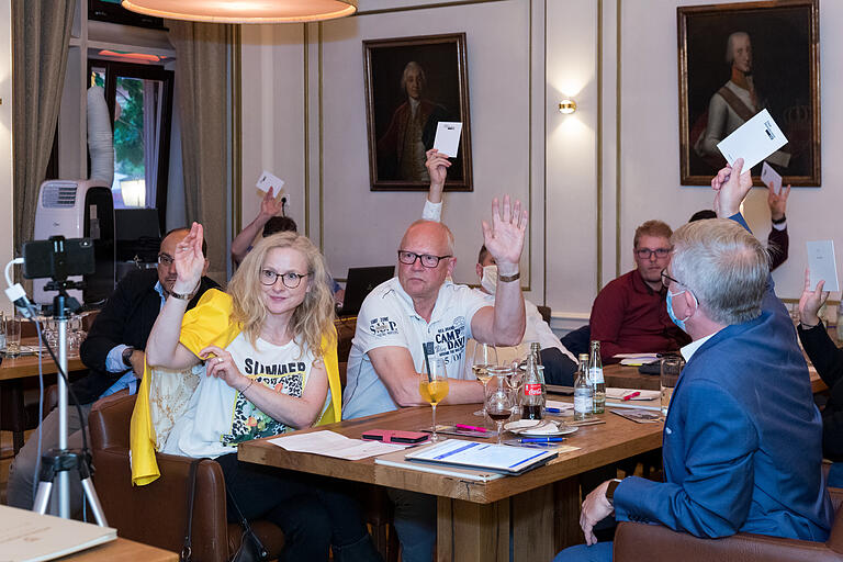 Rund 20 Mitglieder der Freien Demokratischen Partei (FDP) nominieren am Dienstag in den Bürgerspital Weinstuben ihren Kandidaten für die Bundestagswahl.&nbsp;