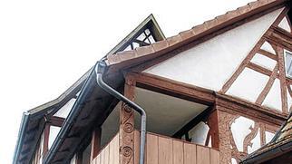 Posthof heute: Das Haus wurde nach und nach saniert. Posthof heute: Das Haus wurde nach und nach saniert.