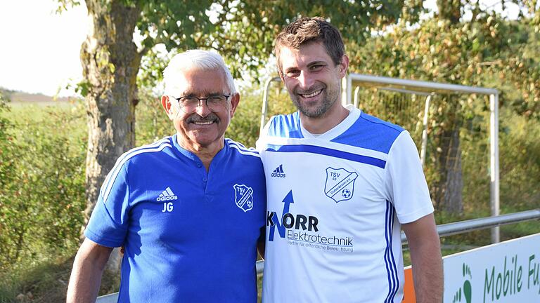 Ein Vater-Sohn-Duo als Trainer beim TSV Duttenbrunn: Jürgen (links) und Johannes Gold