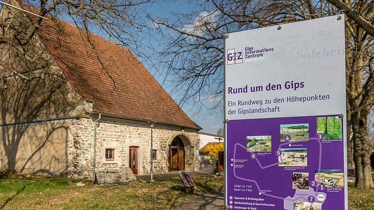 Beim Gips-Informationszentrum (GIZ) in Sulzheim startet die Wandertour.