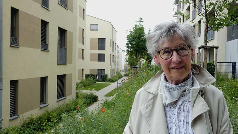 Doris Riedel wohnt seit dem Neubau im Würzburger Bossi-Viertel und ist 'unheimlich zufrieden'.