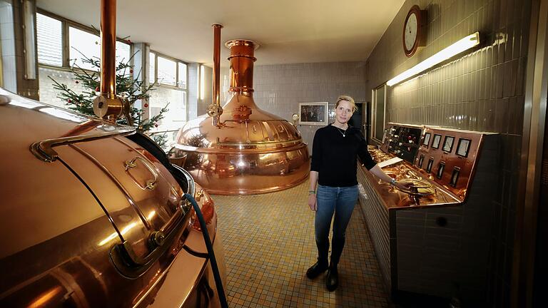 Catherine von Schoen, die Tochter von Susan Schubert, setzt die Tradition der Benderbräu als Geschäftsführerin in der zehnten Generation fort. Catherine von Schoen, die Tochter von Susan Schubert, setzt die Tradition der Benderbräu als Geschäftsführerin in der zehnten Generation fort.
