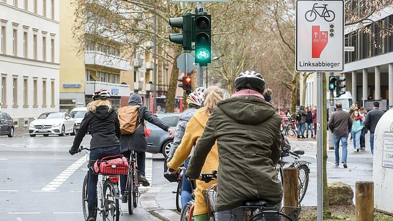 Radverkehr in Würzburg: Auch künftig wird es in Würzburg einen Radverkehrsbeirat geben. Radverkehr in Würzburg: Auch künftig wird es in Würzburg einen Radverkehrsbeirat geben. 